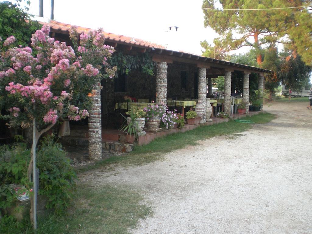 Eleni Rooms Develiki Ierissós Exterior foto